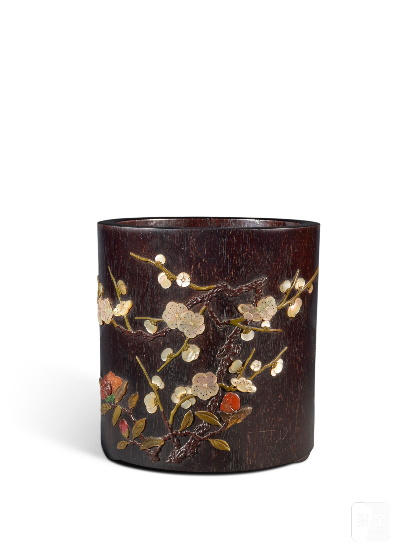POT À PINCEAUX EN ZITAN INCRUSTÉ DE NACRE, CORNALINE, AMBRE, STÉATITE ET MALACHITE, BITONG  CHINE, DYNASTIE QING, XVIIIE SIÈCLE